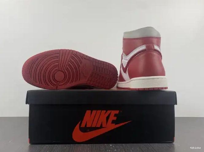 Rep TB 1 High Jordan (W) Newstalgia Chenille DJ4891-061 OG 0507